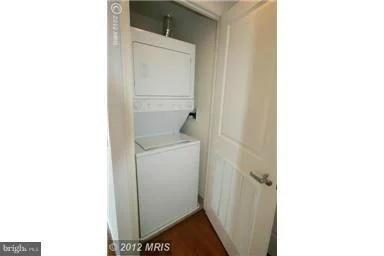 Photo of Unit 1011 at 930 WAYNE AVENUE