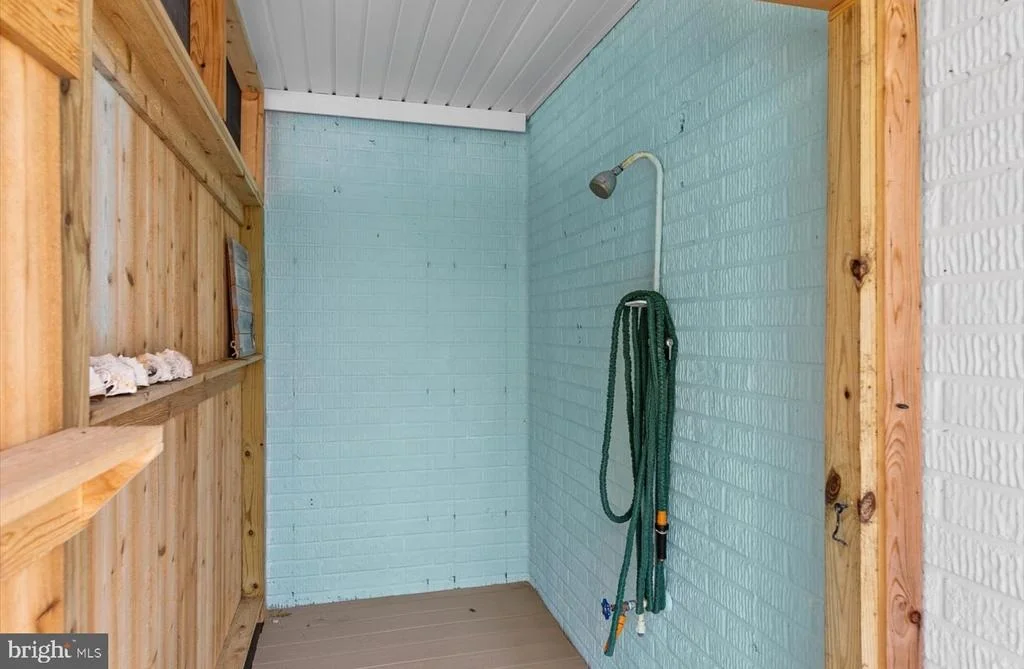 Photo of 41243 GLOUCESTER DRIVE