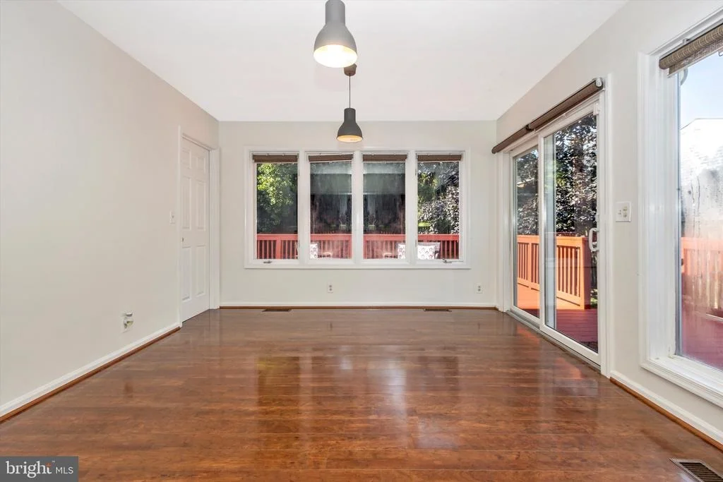 Photo of 1304 WINDHAM LANE