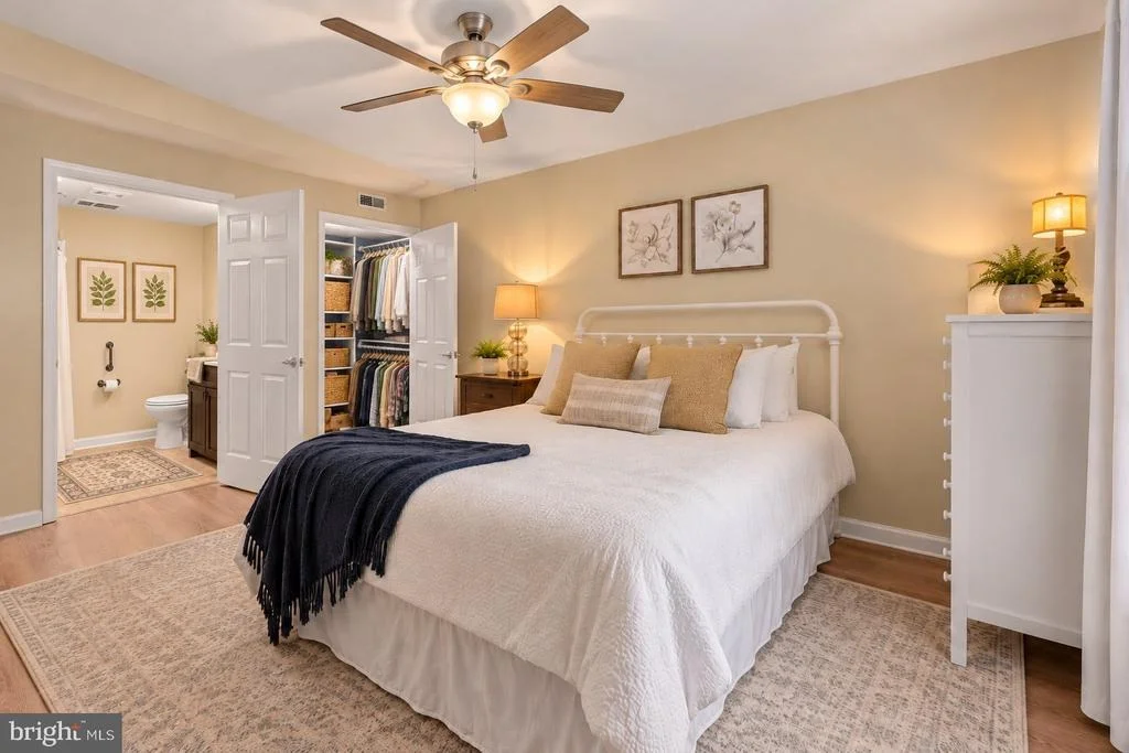 Photo of Unit 1D at 3840 NORMANDY DRIVE