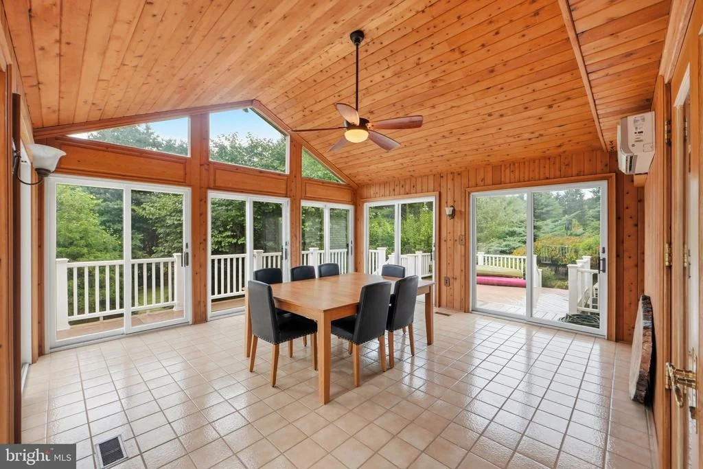 Photo of 1190 LONG VALLEY ROAD