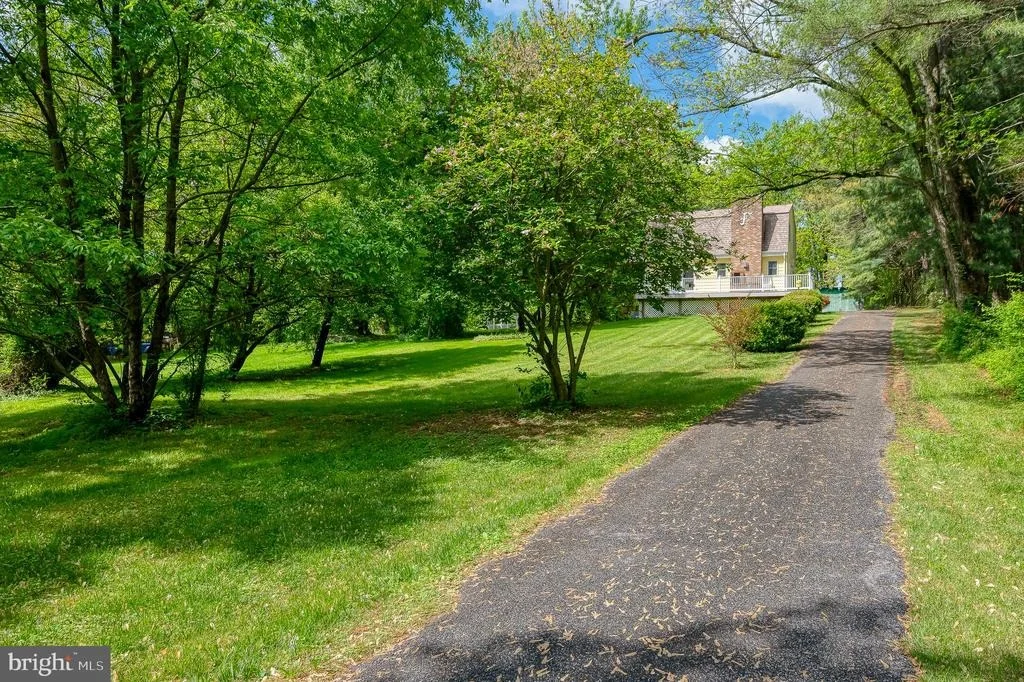 Photo of 710 MAGNOLIA ROAD