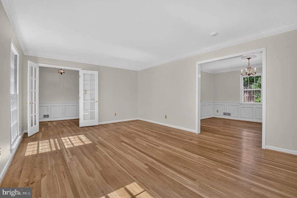 Photo of 6309 KENHOWE DRIVE