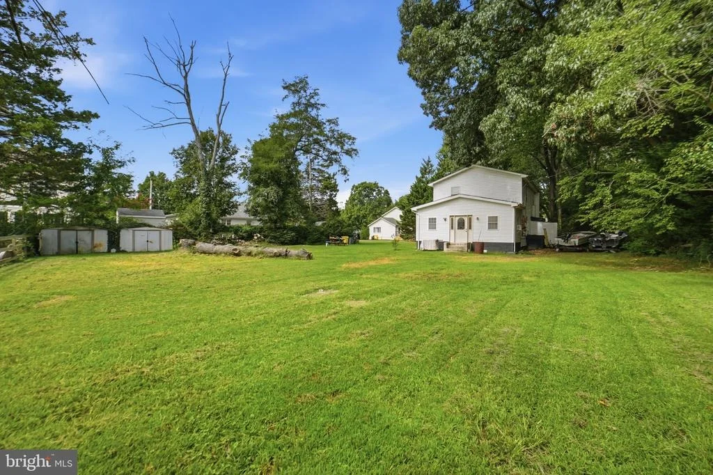 Photo of 5943 SNEED DRIVE