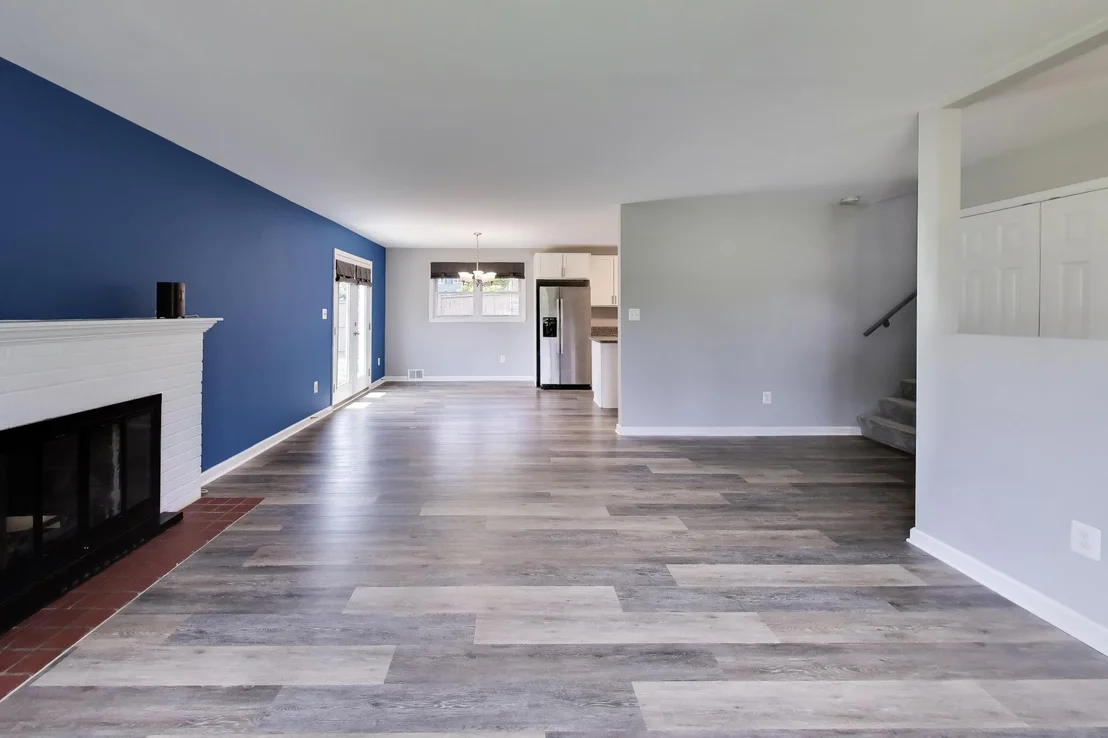 Photo of 5816 AMELIA STREET