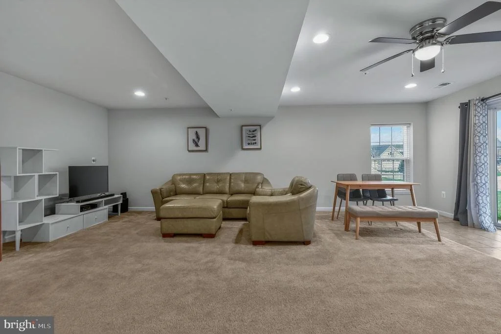 Photo of 1113 LONG FARM CIRCLE