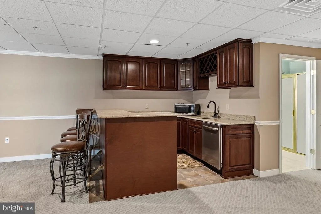 Photo of 915 ZENITH DRIVE