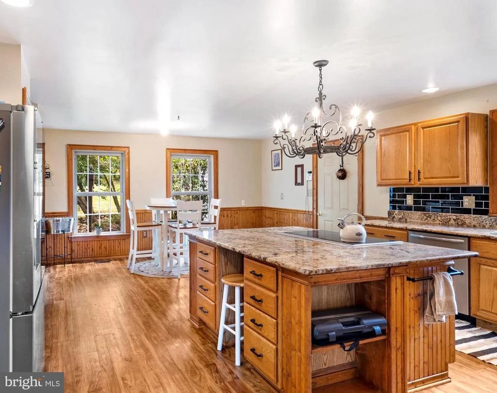 Photo of 955 STAYMAN DRIVE