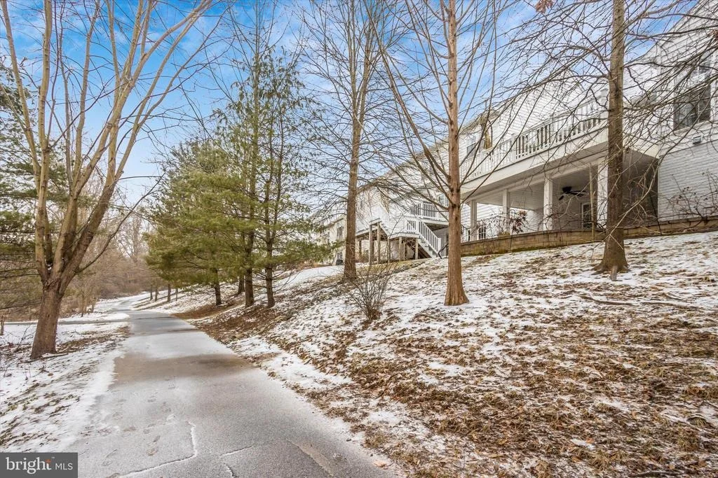 Photo of 330 TANNERY DRIVE