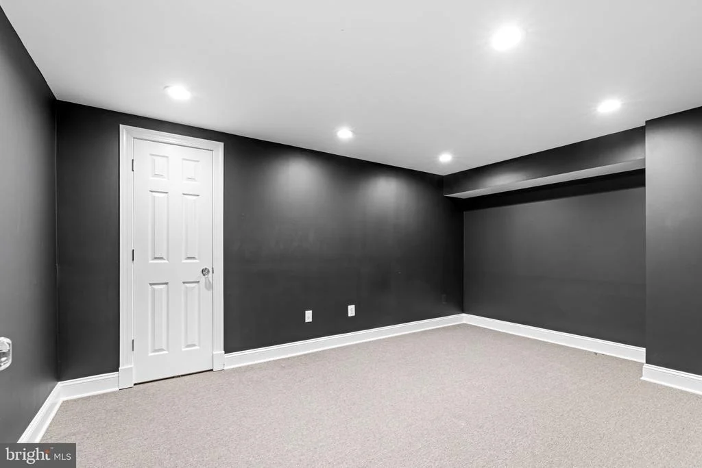 Photo of 13311 FALLS ROAD