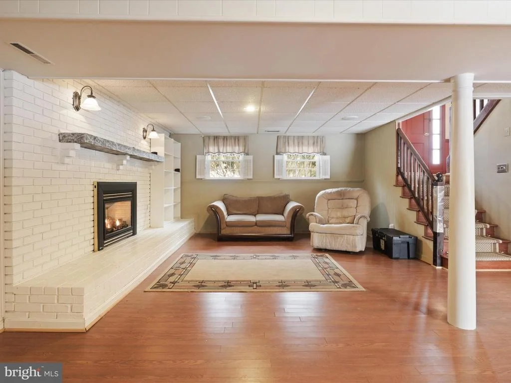 Photo of 9362 KRIS DRIVE