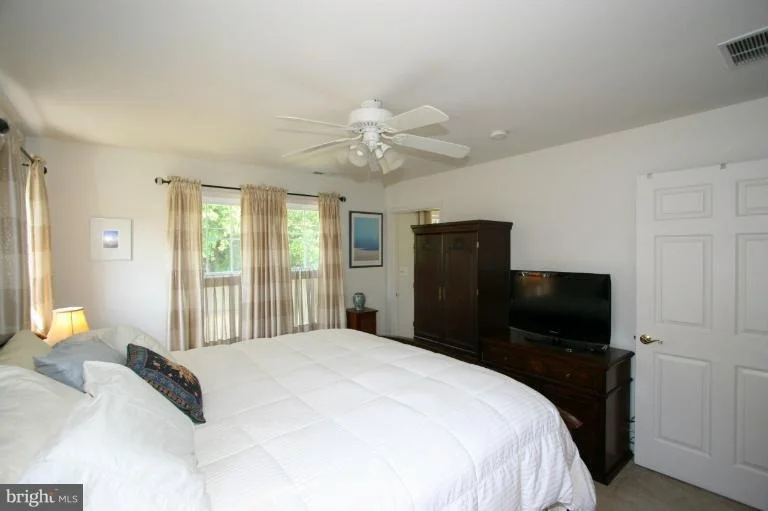 Photo of 721 SENECA GARDENS ROAD