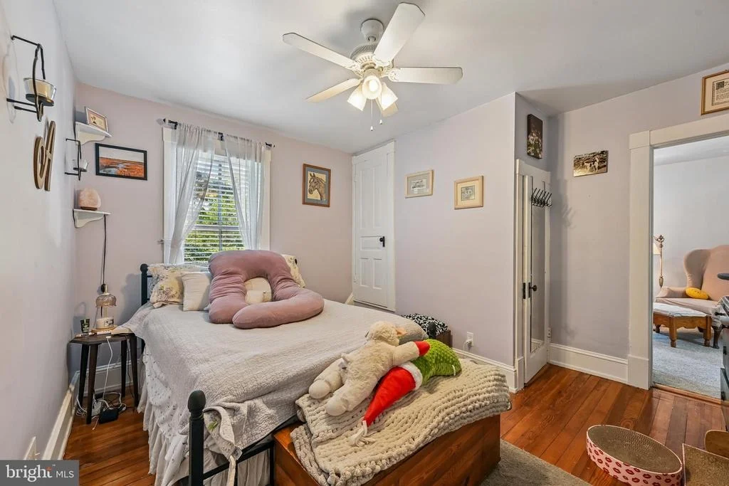 Photo of 20925 CLARKSBURG ROAD