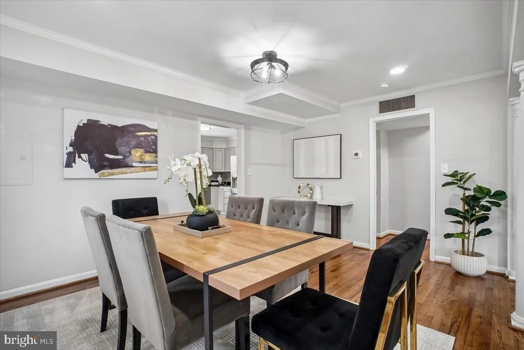 Photo of 6016 WILLIAMSBURG ROAD