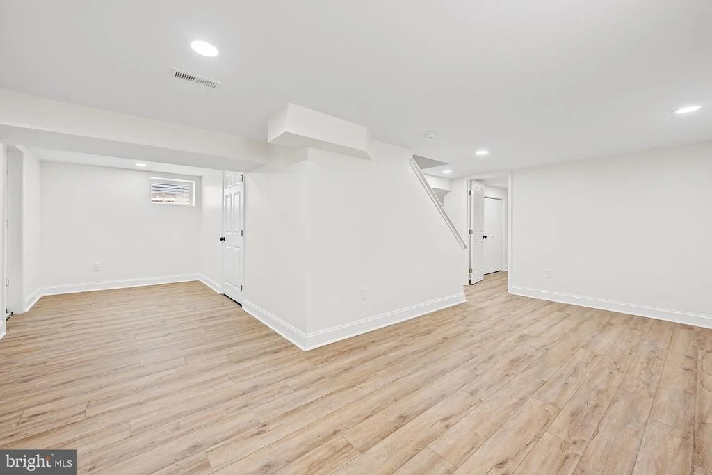 Photo of 112 LINHIGH AVENUE