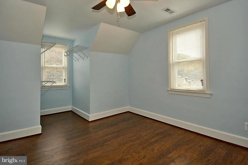 Photo of 4705 QUADRANT STREET