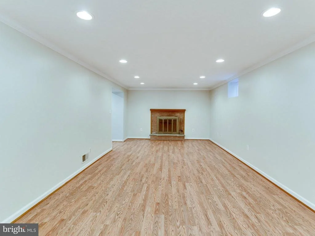 Photo of 8932 STARK ROAD