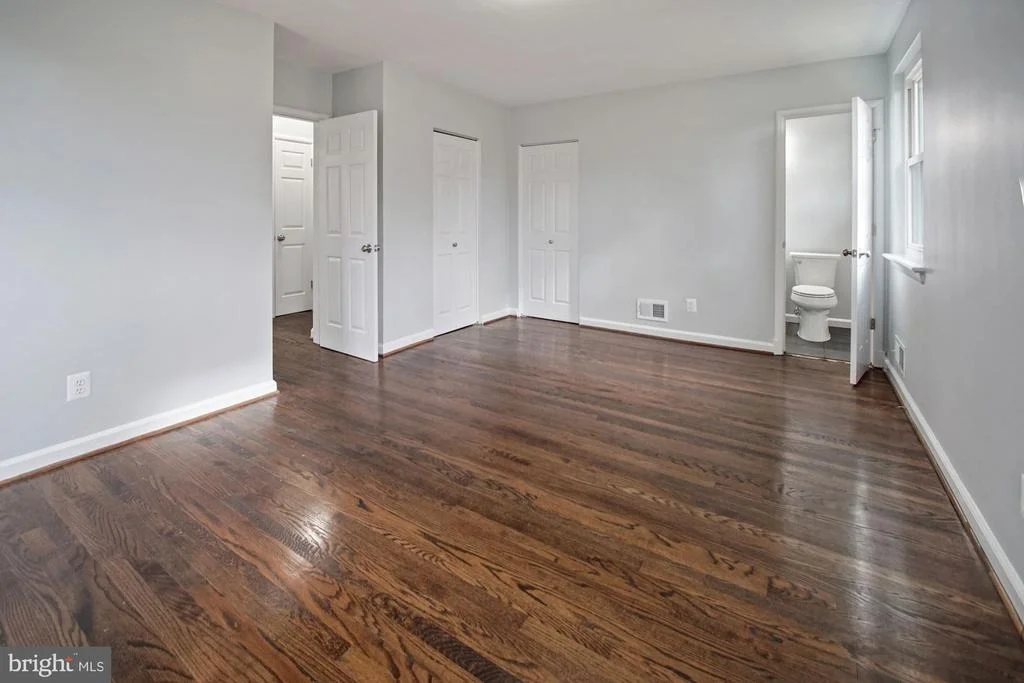 Photo of 2200 WESTVIEW DRIVE