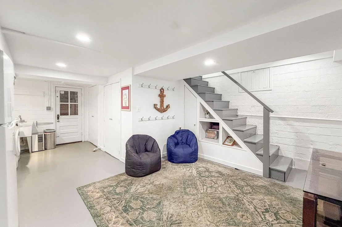 Photo of 7605 MAPLE AVENUE
