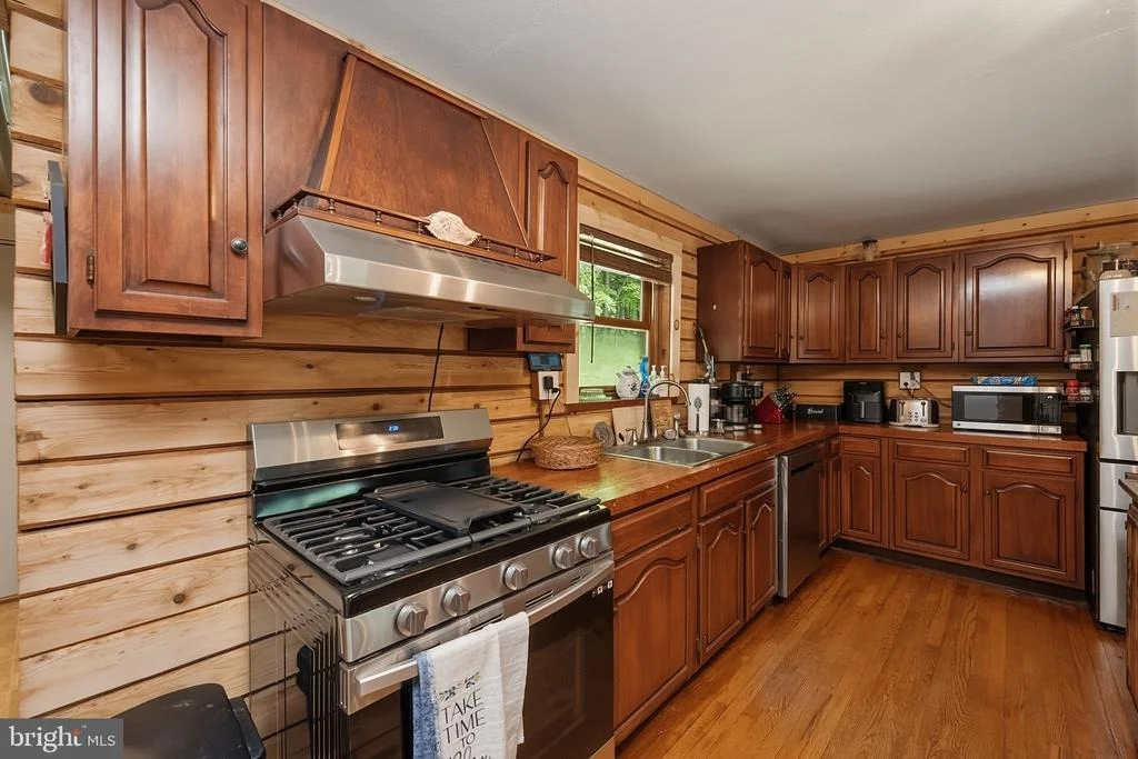 Photo of 2189 TABLE ROCK ROAD
