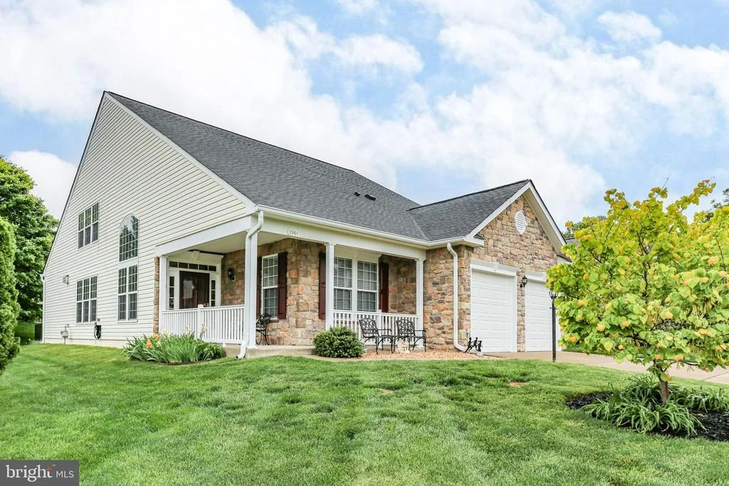 Photo of 3944 SOLSTICE LANE