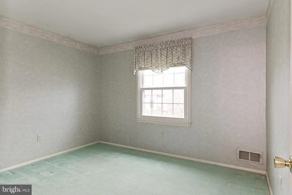 Photo of 9816 GREENVIEW LANE