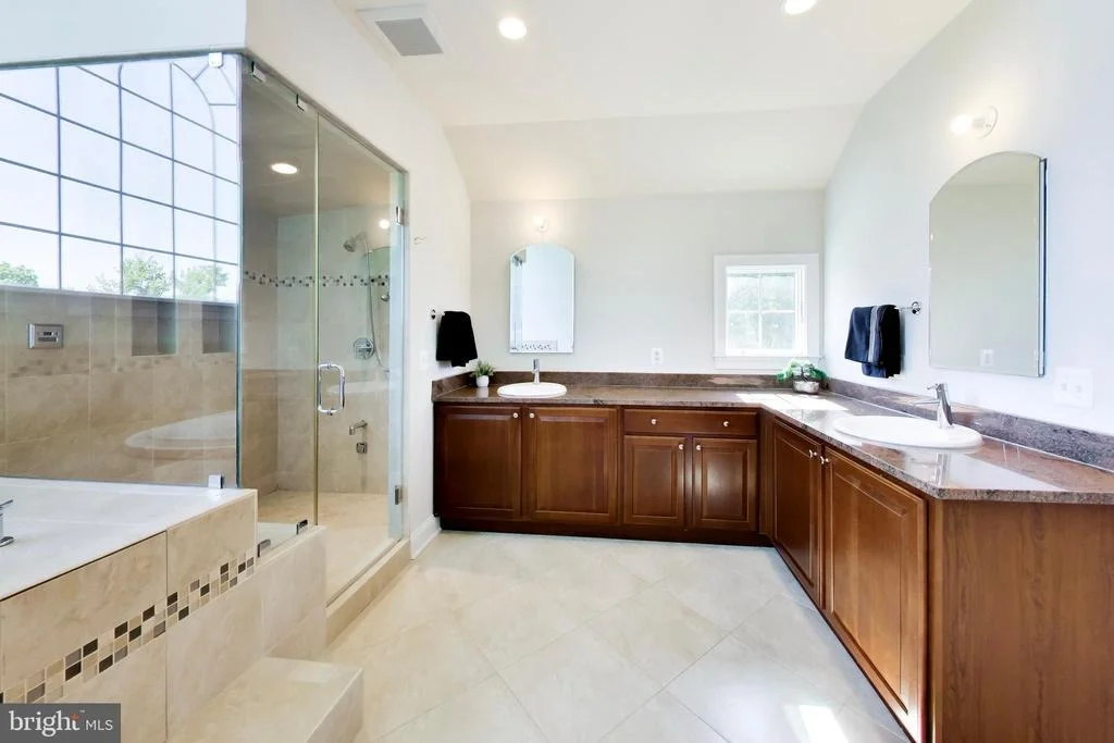 Photo of 6639 LOCUST WAY