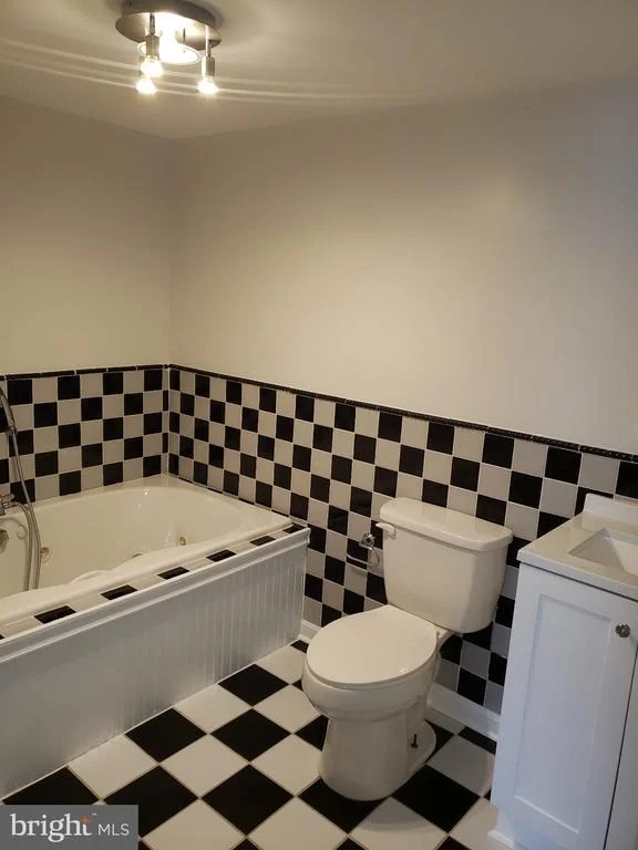 Photo of 5102 LANSING DRIVE