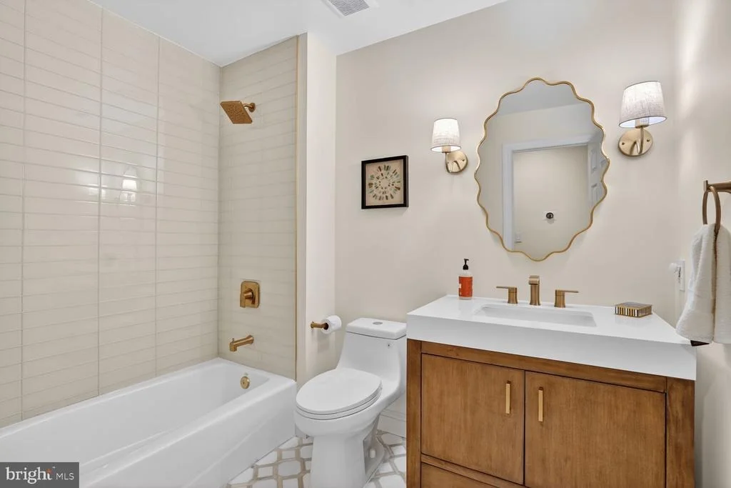 Photo of 4837 W STREET NW