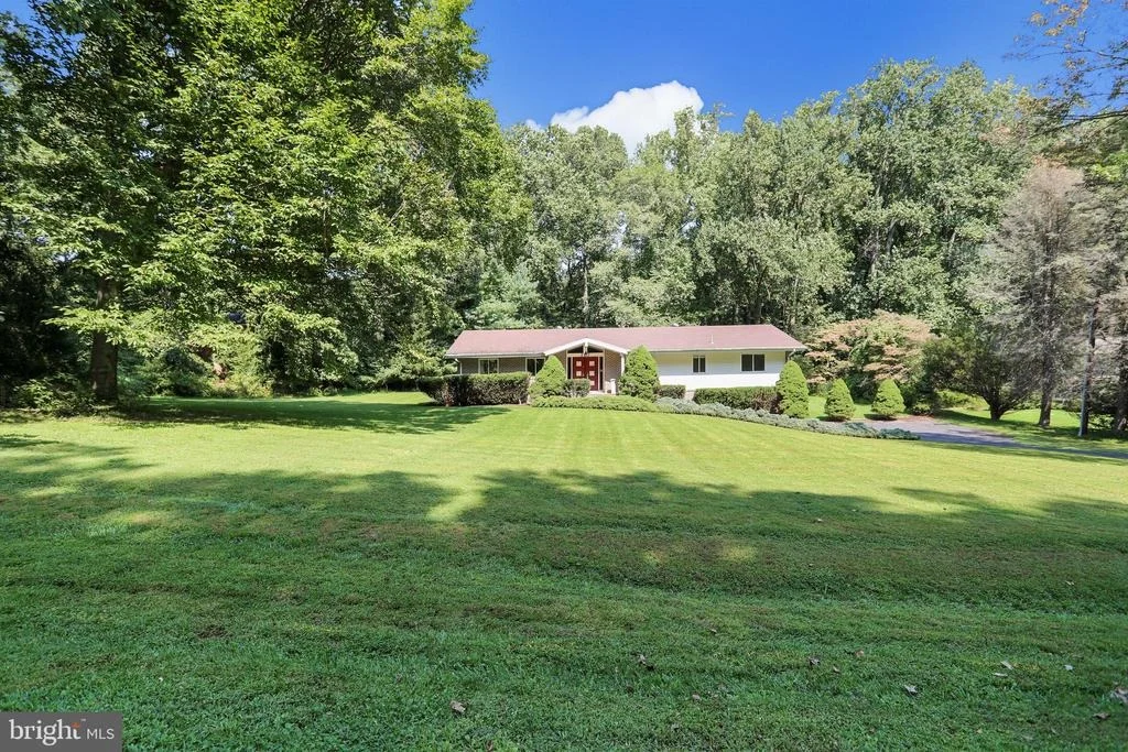Photo of 2117 DRURY ROAD