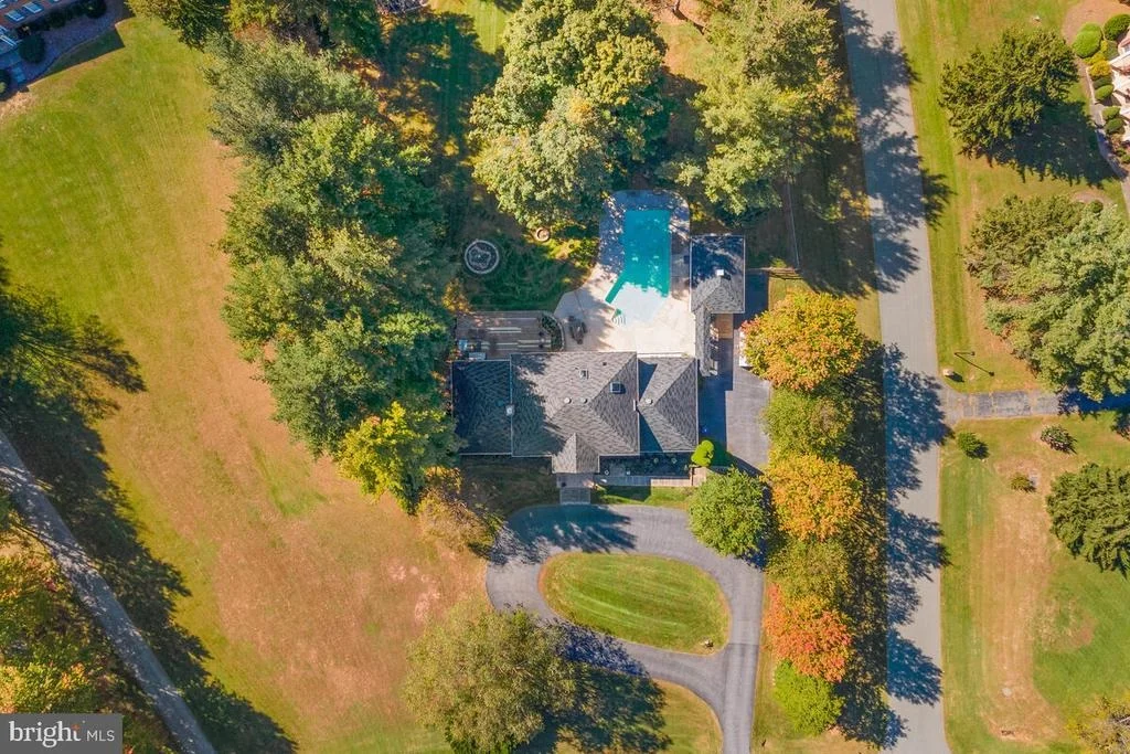 Photo of 8516 PADDOCKVIEW DRIVE