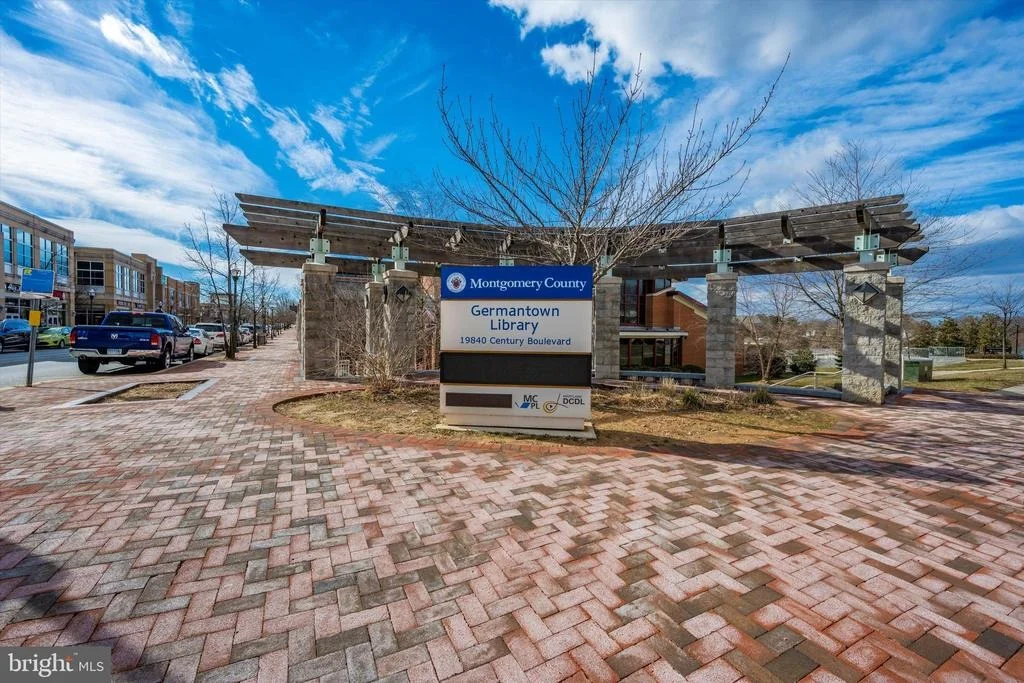 Photo of 12207 EMERALD WAY