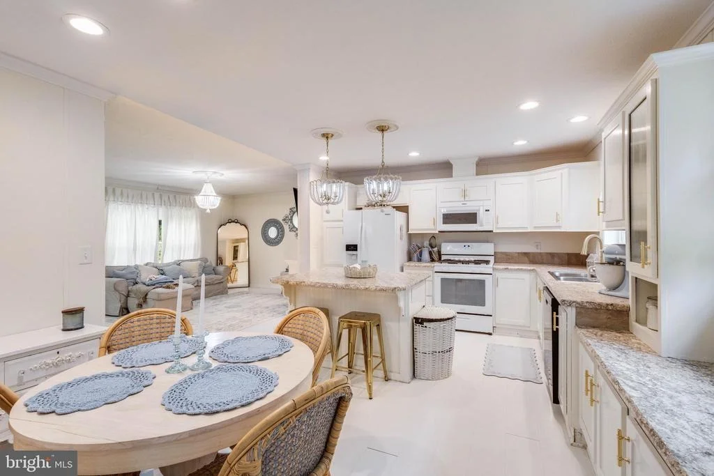 Photo of 25762 HOLLY VIEW DRIVE