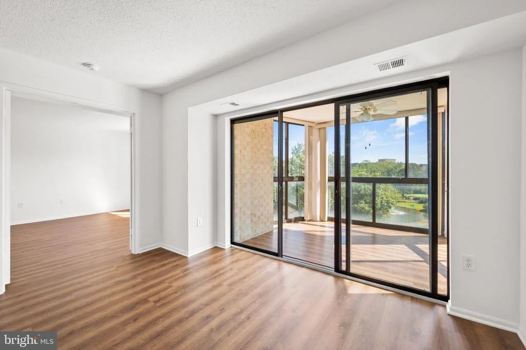 Photo of Unit 3601 at 15115 INTERLACHEN DRIVE