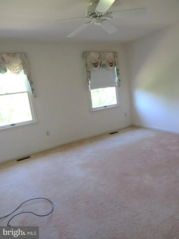 Photo of 681 HOOK ROAD