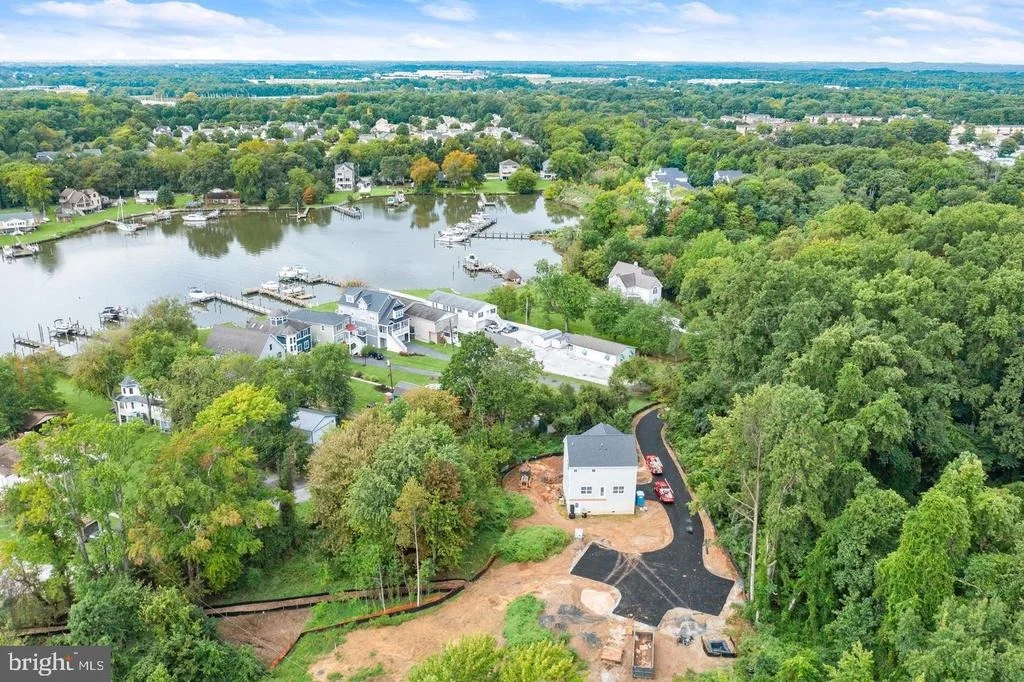 Photo of 721 NOLLMEYER ROAD