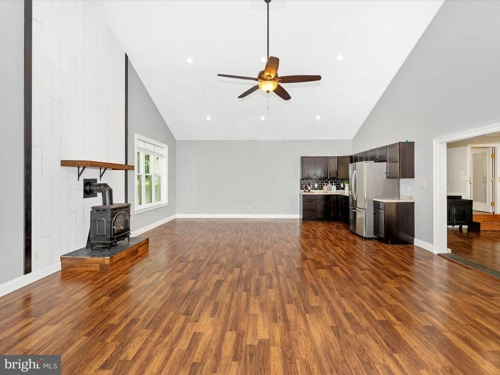 Photo of 6047 QUINN ROAD
