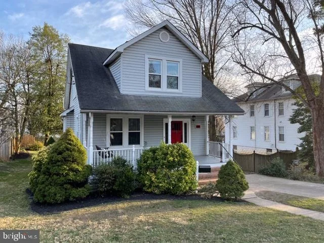Photo of 4507 MAPLE AVENUE