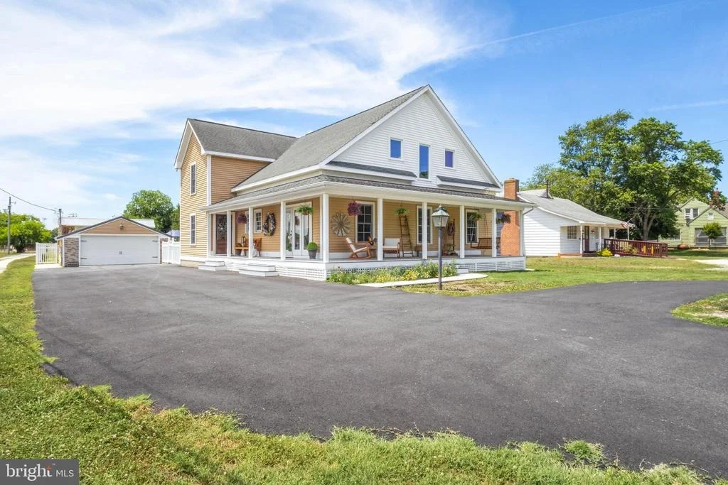 Photo of 30328 SEAFORD ROAD