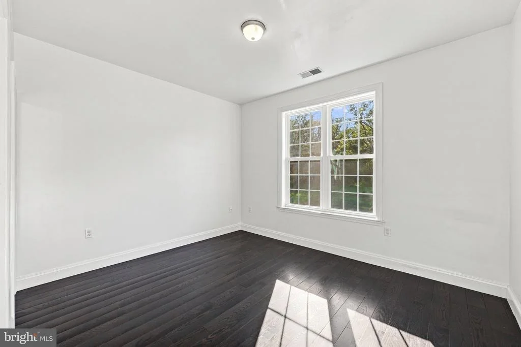 Photo of 268 PHILLIPS LANE