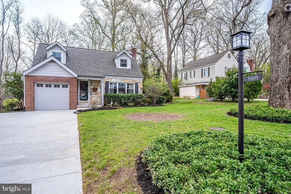Photo of 3905 ROSE LANE