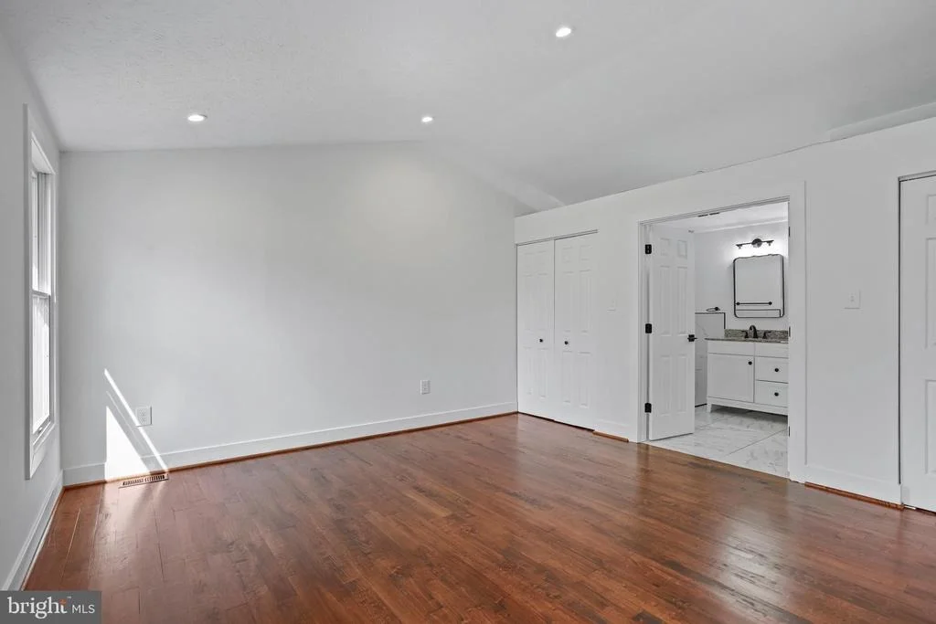 Photo of 3006 MEMORY LANE