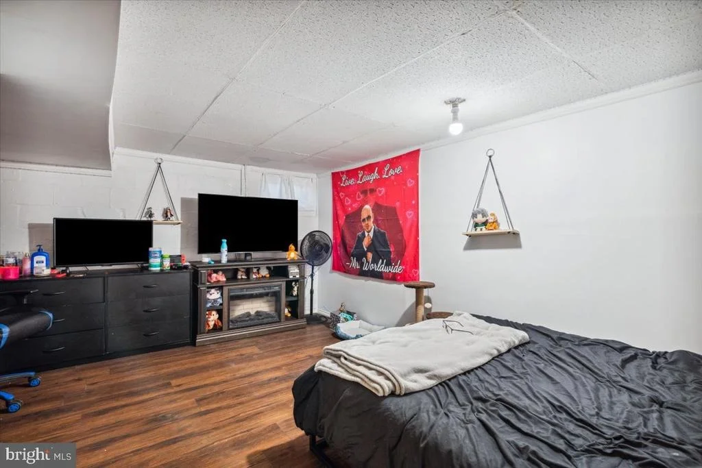 Photo of 604 LEE PLACE
