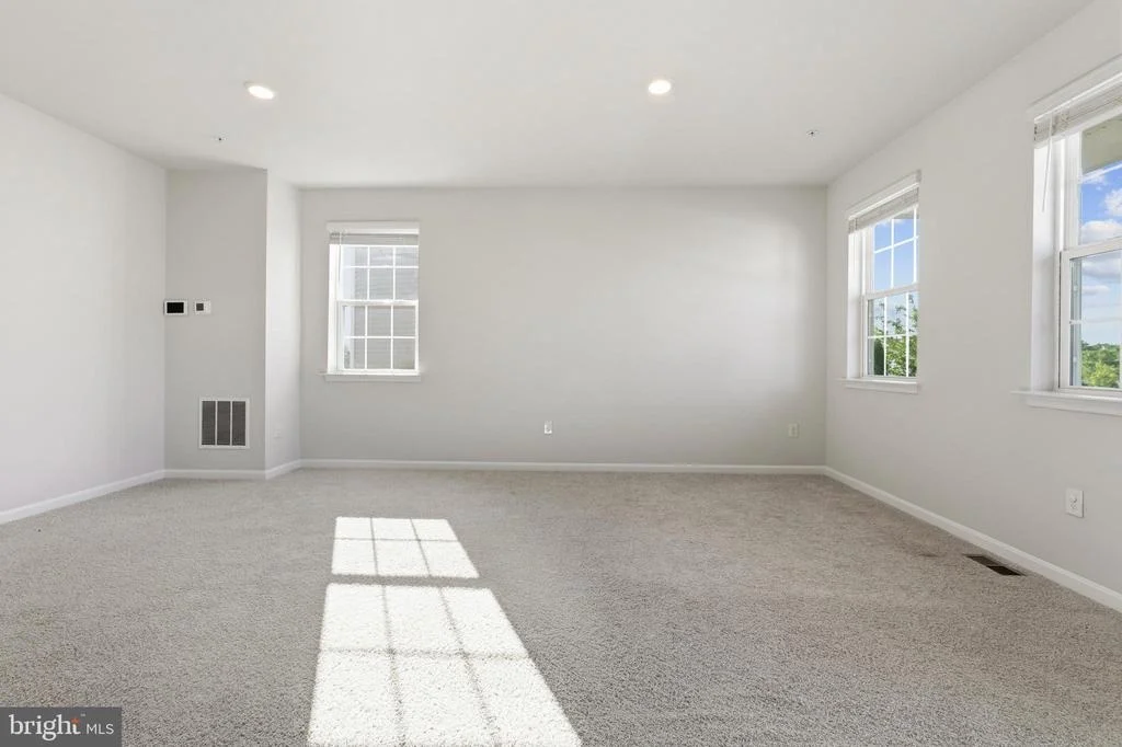 Photo of 2006 FAUNA DRIVE