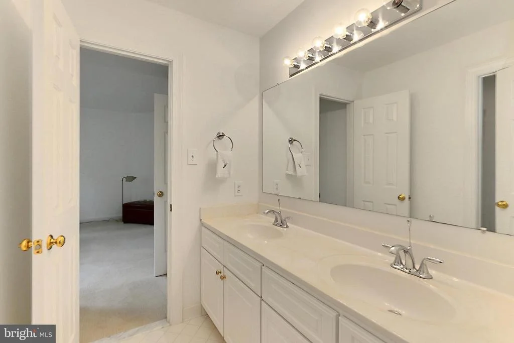 Photo of 8265 PRIVATE LANE