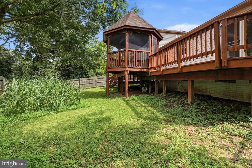 Photo of 18007 SILVER LEAF DRIVE