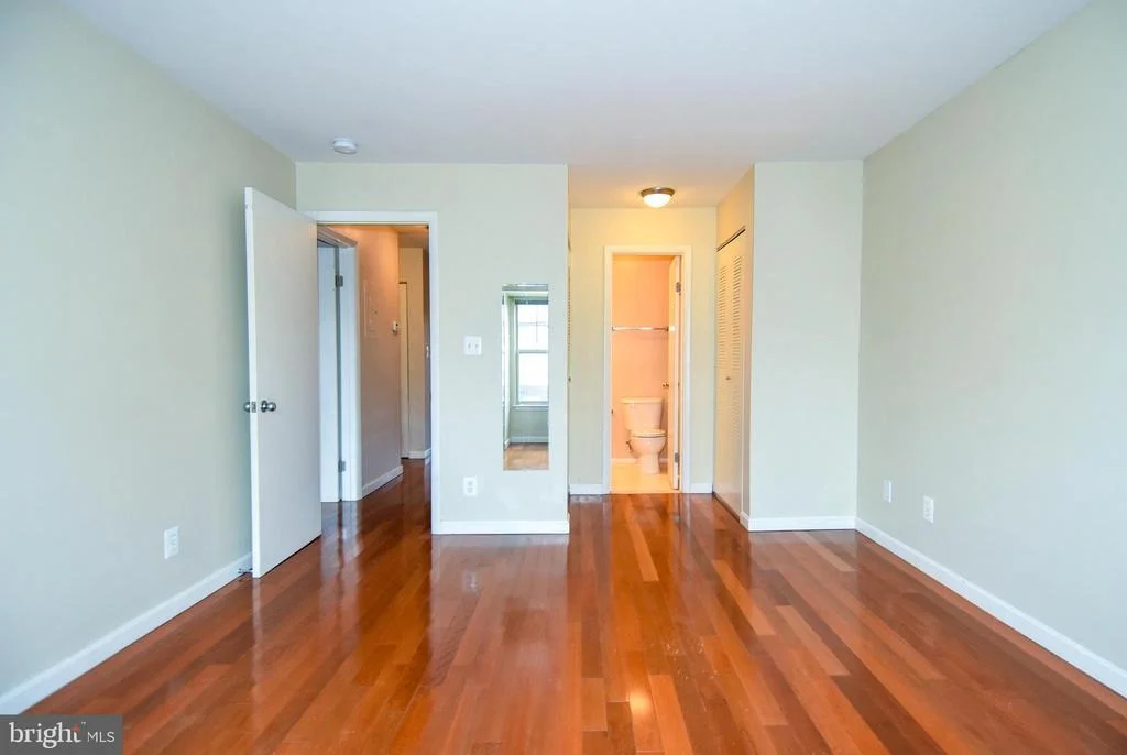 Photo of Unit 1782E at 1782 JONATHAN WAY