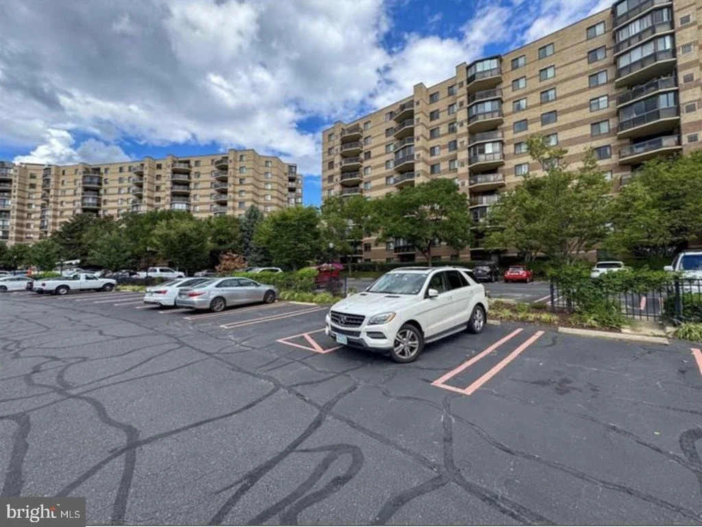 Photo of Unit 708 at 8340 GREENSBORO DRIVE