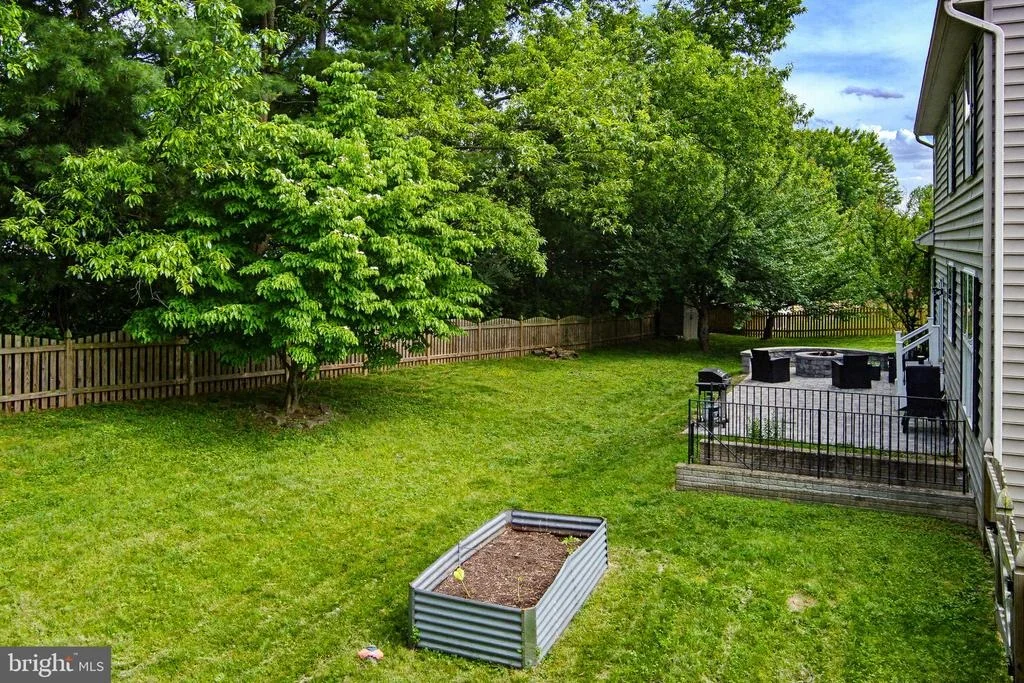Photo of 231 CORNELL DRIVE