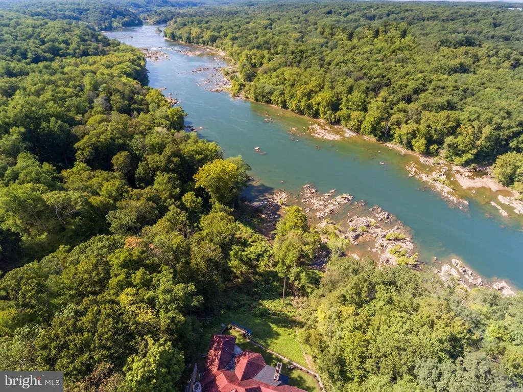 Photo of 612 RIVERCREST DRIVE